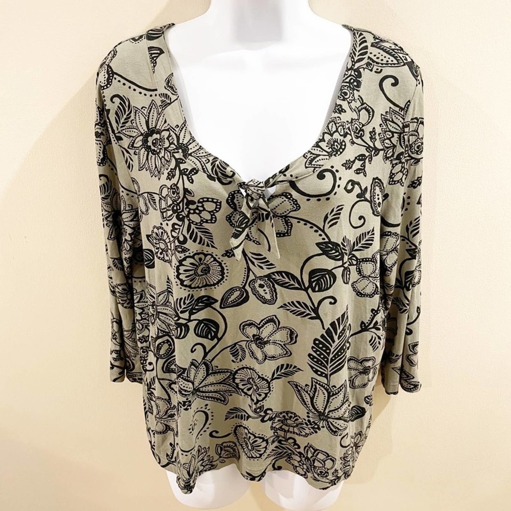 Hanna Andersson Floral Tie Front Top Green Large